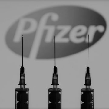 Pfizer рекомендує третю дозу своєї вакцини