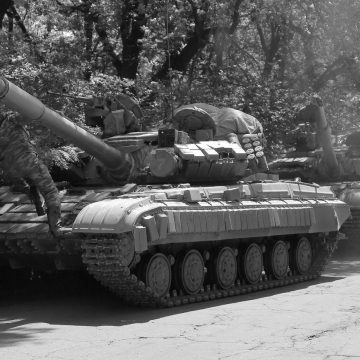 В Луганській області НЗФ розміщують танки та артилерію на лінії розмежування