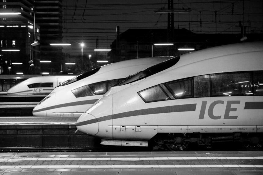 В 2022 році пасажирськими перевезеннями в Україні управлятимуть менеджери з Deutsche Bahn