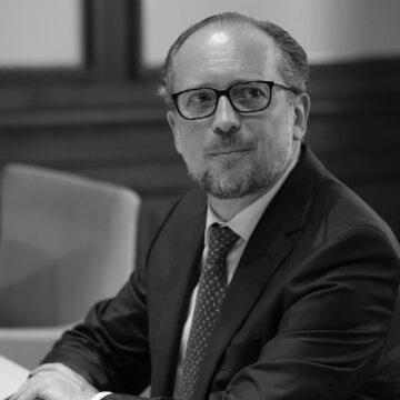 Голова МЗС Австрії відмовився від запрошення Лаврова приїхати до окупованого Криму
