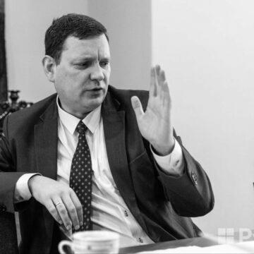 Україні не можна весь час жити з МВФ і вважати, вийде виплатити кредити, – посол Латвії Пойканс