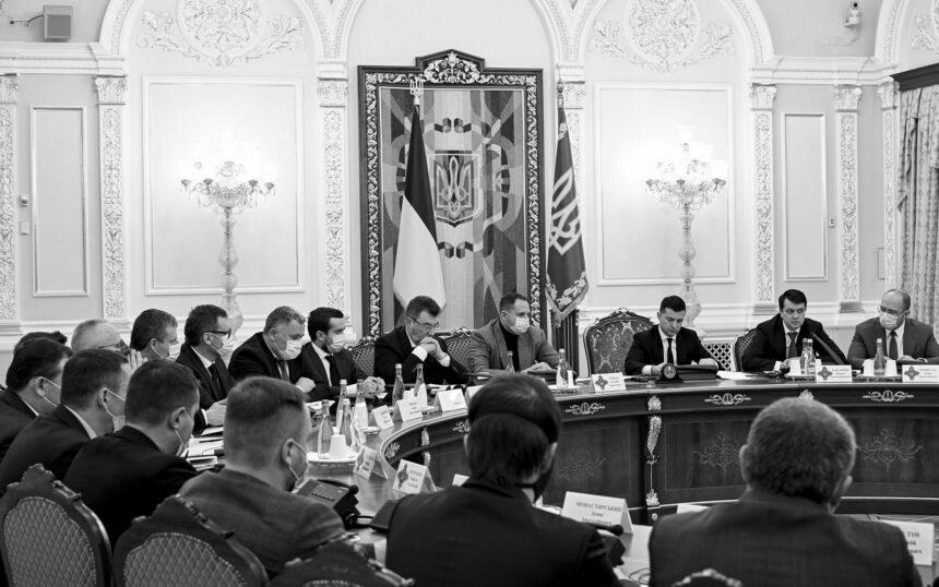 Зеленський доручив Данілову зібрати засідання РНБО: відома дата