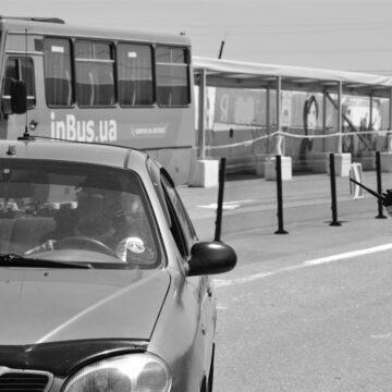 Бойовики блокують шість із семи КПВВ на Донбасі — штаб ООС Бойовики блокують шість із семи КПВВ на Донбасі — штаб ООС