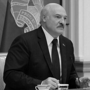 Лукашенко привітав Україну з Днем Незалежності