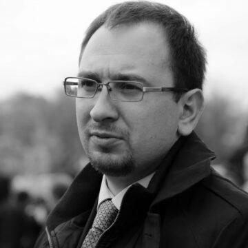 “Справа Мустафи Джемілєва”: в Армянську поліція заборонила знімати коментар адвоката Полозова