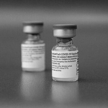 Бустерне щеплення Pfizer значно знижує ризик зараження, – дослідження Ізраїлю