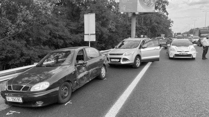 У ДБР не встановили, чи був нардеп Трухін за кермом у момент ДТП