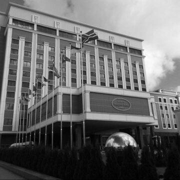 ТКГ: Україна готова повернутися до очних перемовин у будь-якому місті, але не в Мінську