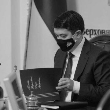Разумков підписав закон про запобігання антисемітизму в Україні