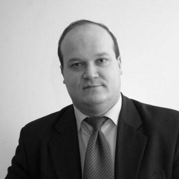 Не корупція, – експосол в США назвав найбільшу проблему України