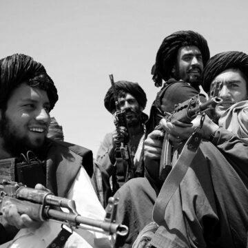 Ситуація в Афганістані: у Кандагарі більше тисячі жителів вийшли на протест через виселення талібами