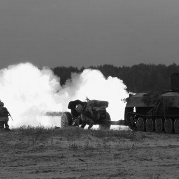 Міноборони попередило населення про заборону знімати військову техніку та запускати дрони