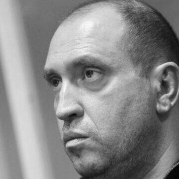 Антикорупційний суд повернув закордонні паспорти бізнесмену Альперіну