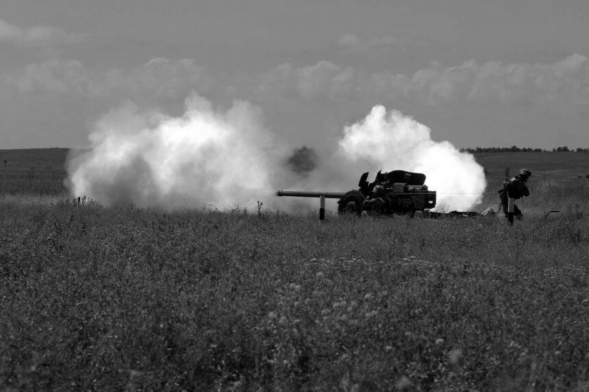 Ескалація військової напруги на Донбасі: Росія хоче позбавити Україну ролі транзитера газу