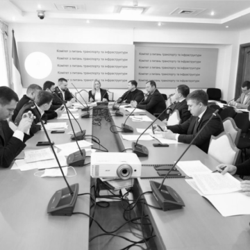 ТСК Ради займеться питаннями переговорів Медведчука та Іловайською трагедією за тиждень – Безугла