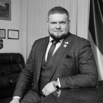 Розслідувачі підловили “слугу народу” на брехні щодо покупок дорогої нерухомості