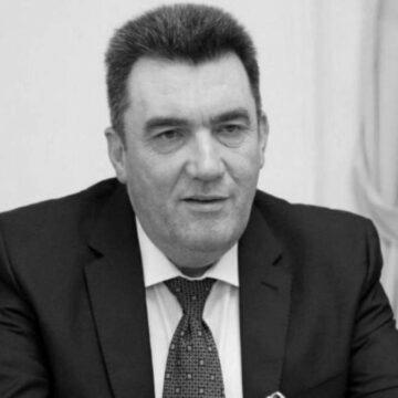 Секретар РНБО розповів, яку форму правління підтримує