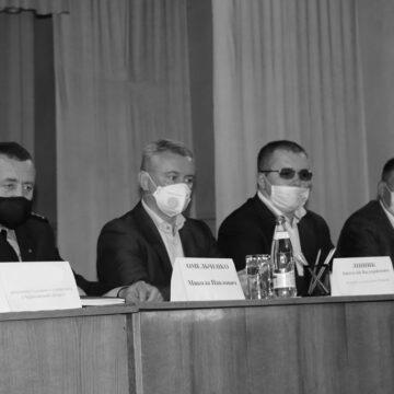 Вбивство поліцейського у Чернігові: чотирьом молодикам оголосили підозру, більшість – неповнолітні