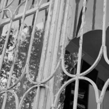 Поліція проводить заходи щодо встановлення особи, причетної до вибуху в Тернополі