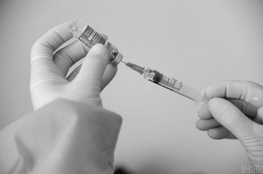 За добу проти COVID-19  вакцинували понад 82 тисячі людей.