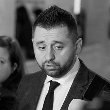 “Слуги народу” планують замінити в Уряді 5 міністрів: подробиці