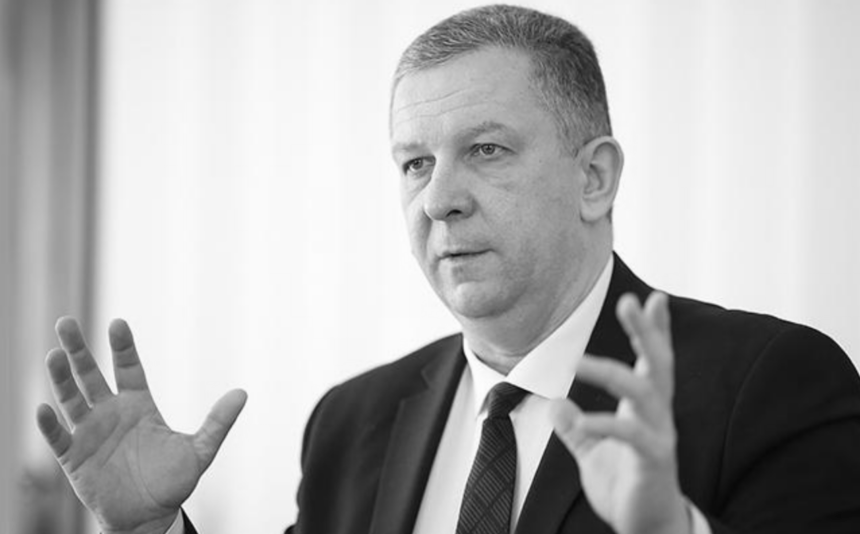 Населення та влада України мають різне бачення ситуації в країні