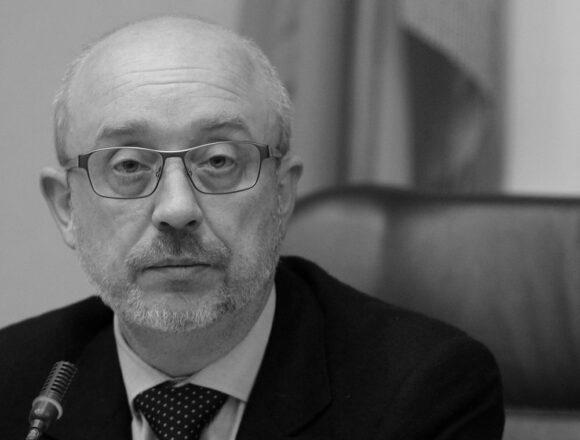 сп2 Новим мінстром оборони може стати Резніков