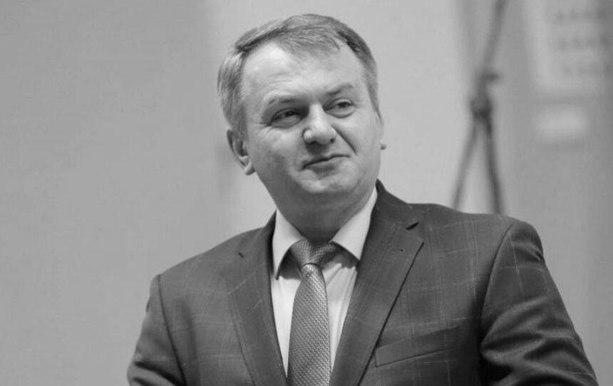 Партія Порошенко закликає підтримати скасування голосування за скандальний законопроєкт