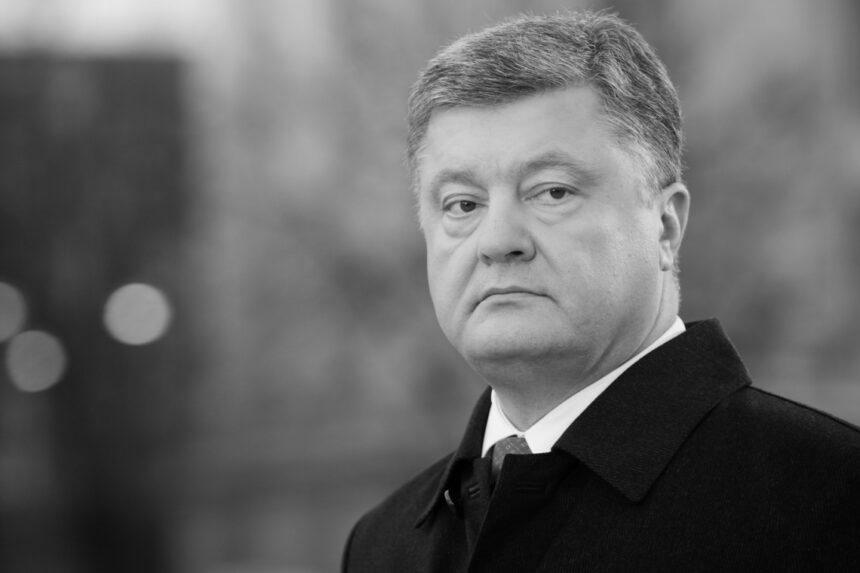 Порошенко про сутички під його будинком у Козині: ОП відповідатиме за купівлю “тітушок”
