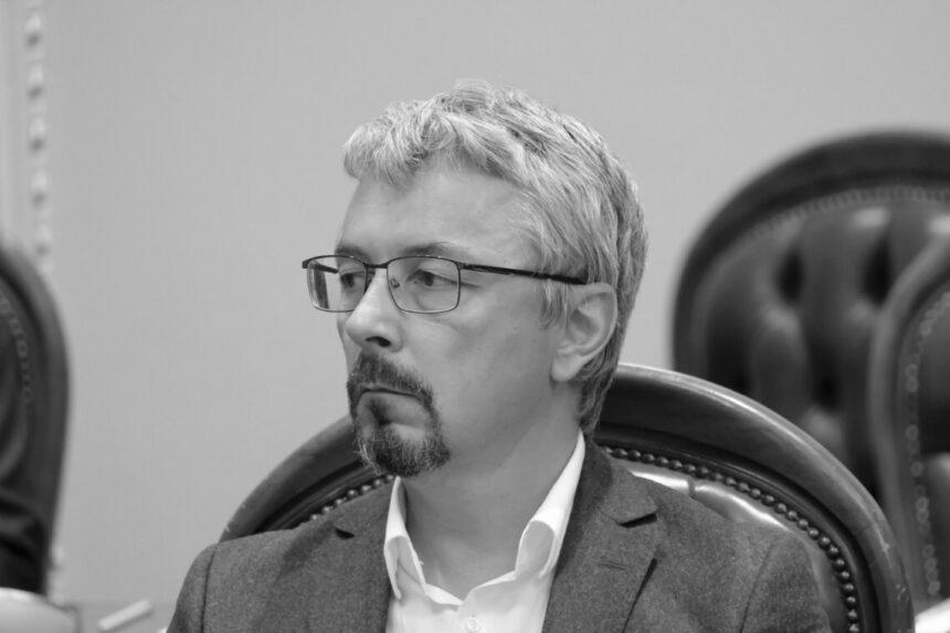 Парламент проти відставки Ткаченко