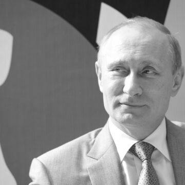 Про третю вакцинацію розповів президент РФ