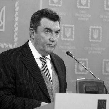 В маршах антивакцинаторів вбачається участь Росії
