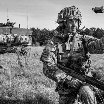 Велика Британія посилила угрупування НАТО, перекинувши до Німеччини дивізію