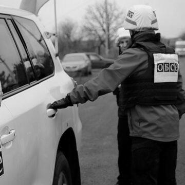 Зафіксовані більше 100 порушень режиму відведення озброєння на Донбасі