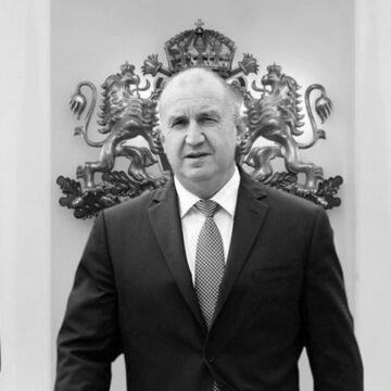 Румен Радев отримав перемогу на болгарських президентських виборах