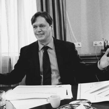 Голова фонду держмайна йде у відставку