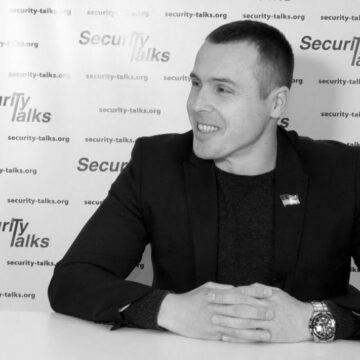 Єрмак має бути відсторонений від посади