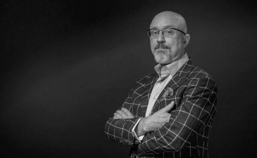 Основним напрямком діяльності Резнікова визначено забезпечення потреб армії