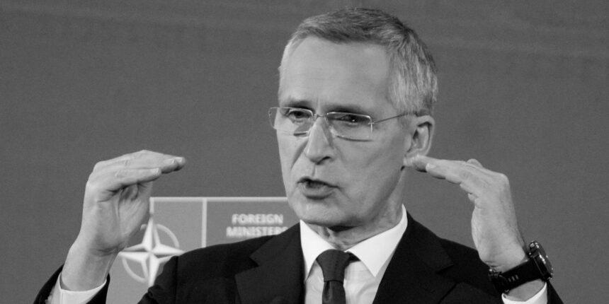 НАТО не відкликатиме обіцянку про членство України
