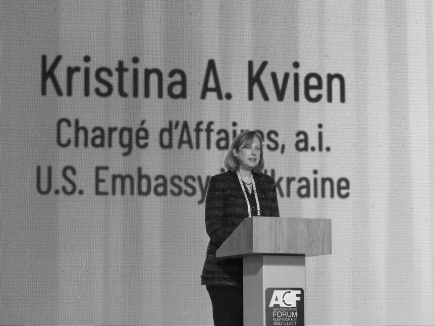 Посольство США анонсувало санкції проти українських корупціонерів