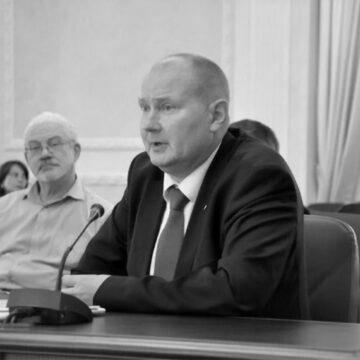 чаус Микола Чаус оскаржує рішення про своє відрахування