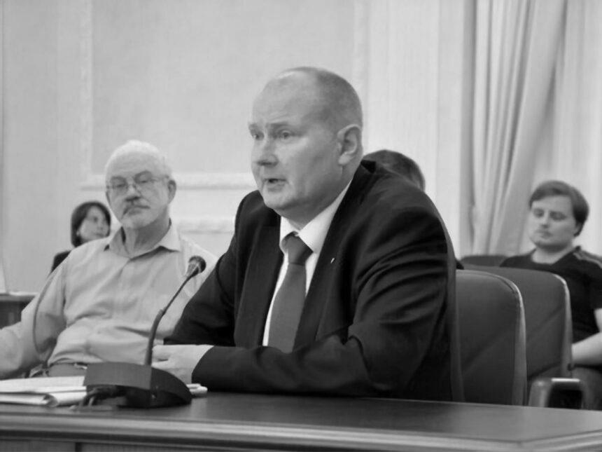 Микола Чаус оскаржує рішення про своє відрахування
