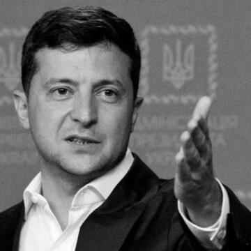 Президент підписав указ про звільнення в запас військових