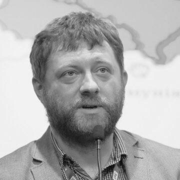 Корнієнко дав прогноз щодо завершення конфлікту влади з Ахметовим