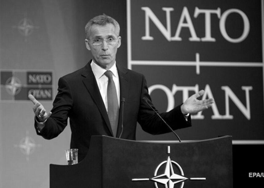 Столтенберг обговорив з Блінкеном, Бербок та Воллесом ситуацію навколо України
