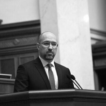 “Тисячу Зеленського” можуть отримати 8 млн українців