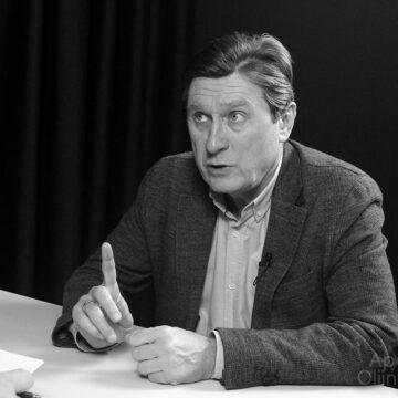 Порошенко не об’єднає опозицію, а Зеленський не розпустить Раду – політолог
