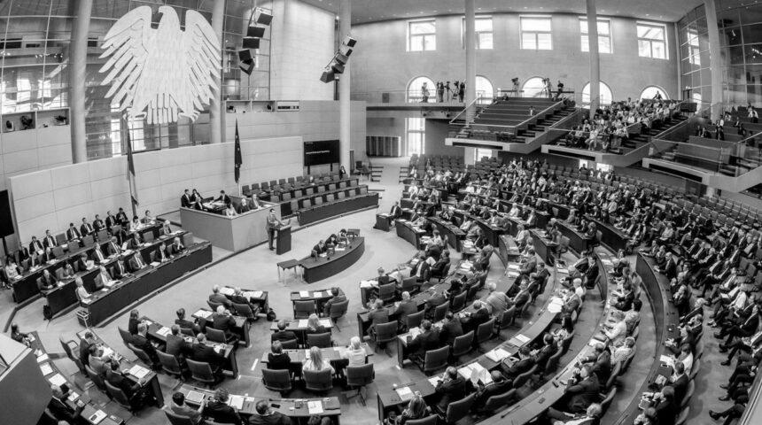 Парламент Німеччини відхилив пропозицію надати Україні зброю