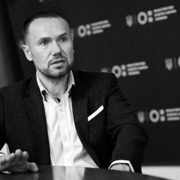 В Україні зривають роботу Нацкомісії з державної мови