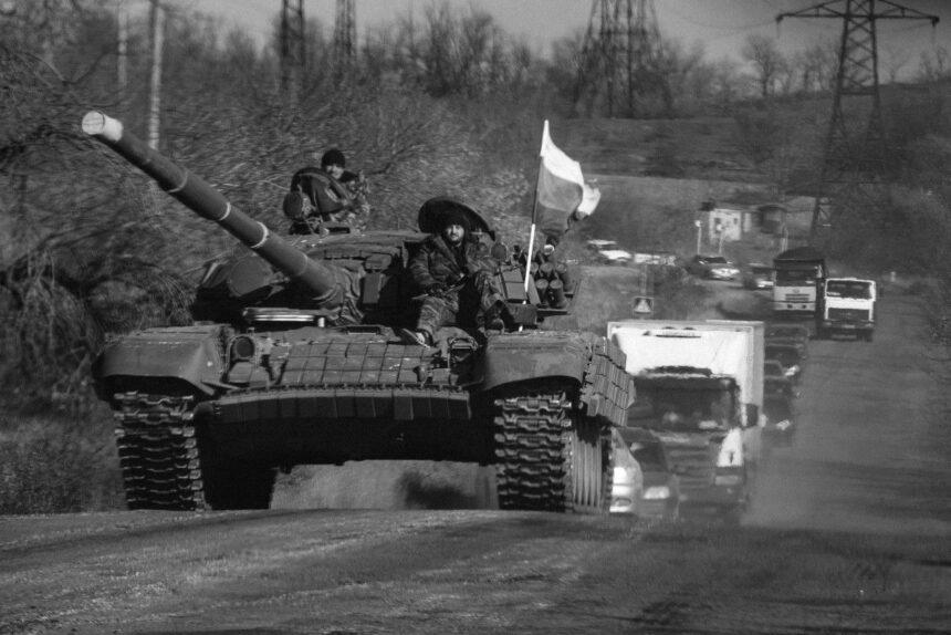 Росія будує третю лінію оборони на захопленому півдні України – ГУР
